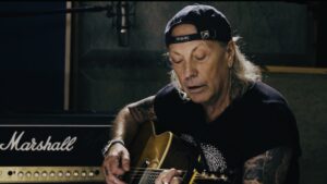 Ricky Portera durante la puntata di "Com'è profondo il mare"